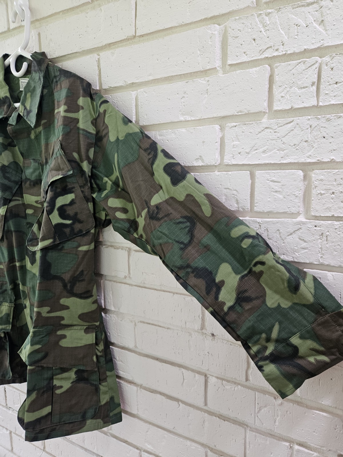 Vtg Vietnam Era ERDL Jungle Jacket Fatigue Poplin Med-Reg/ Mint-New Old Stock