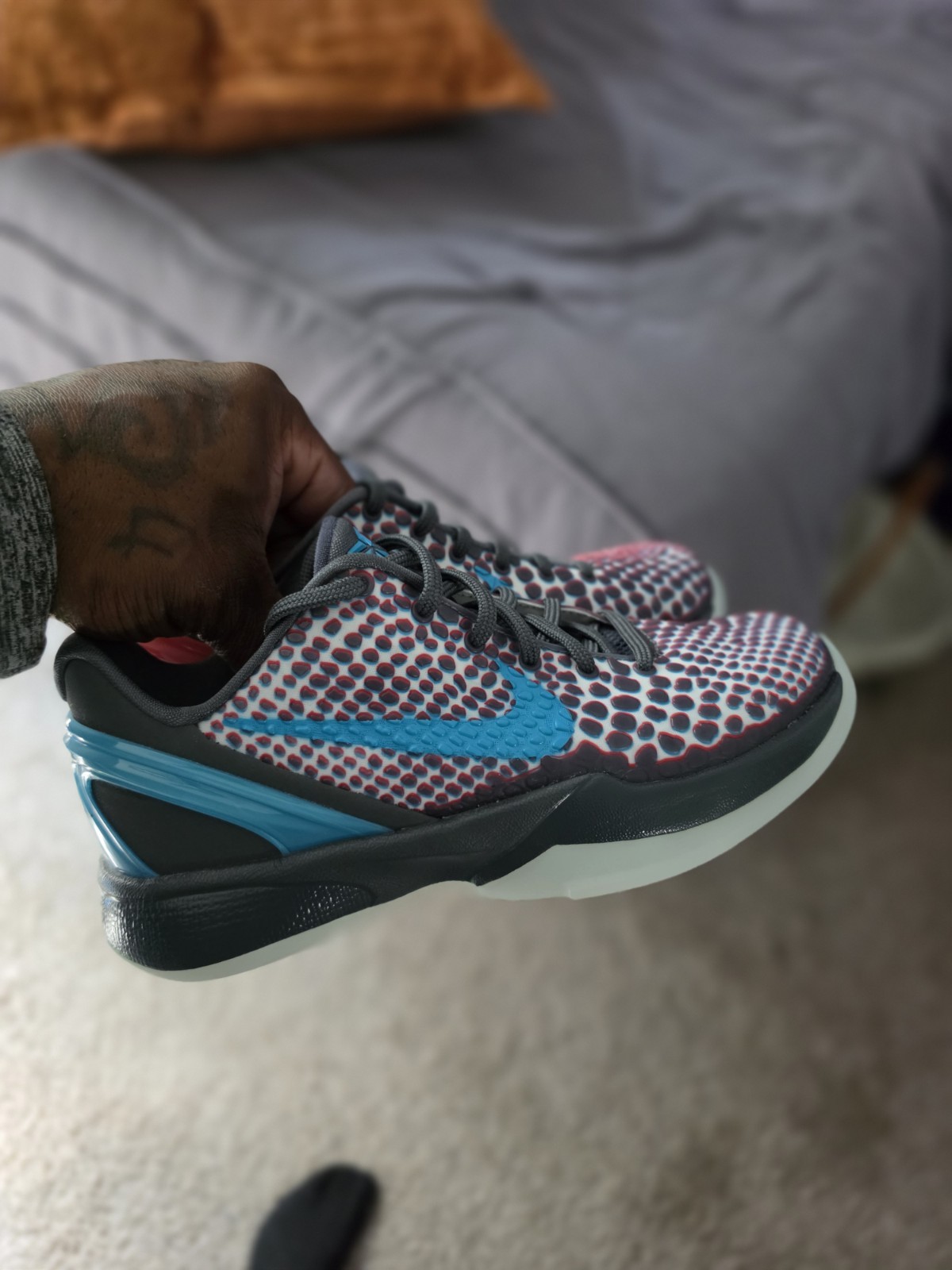 Size 4 – Nike Zoom Kobe 6 All-Star 3D Hollywood (IQ3902-002)