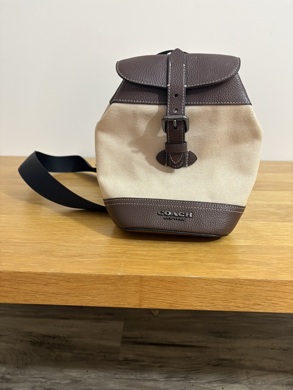 Coach Mens Hudson Small Sling Pack Cream Brown Leather Small Backpack
