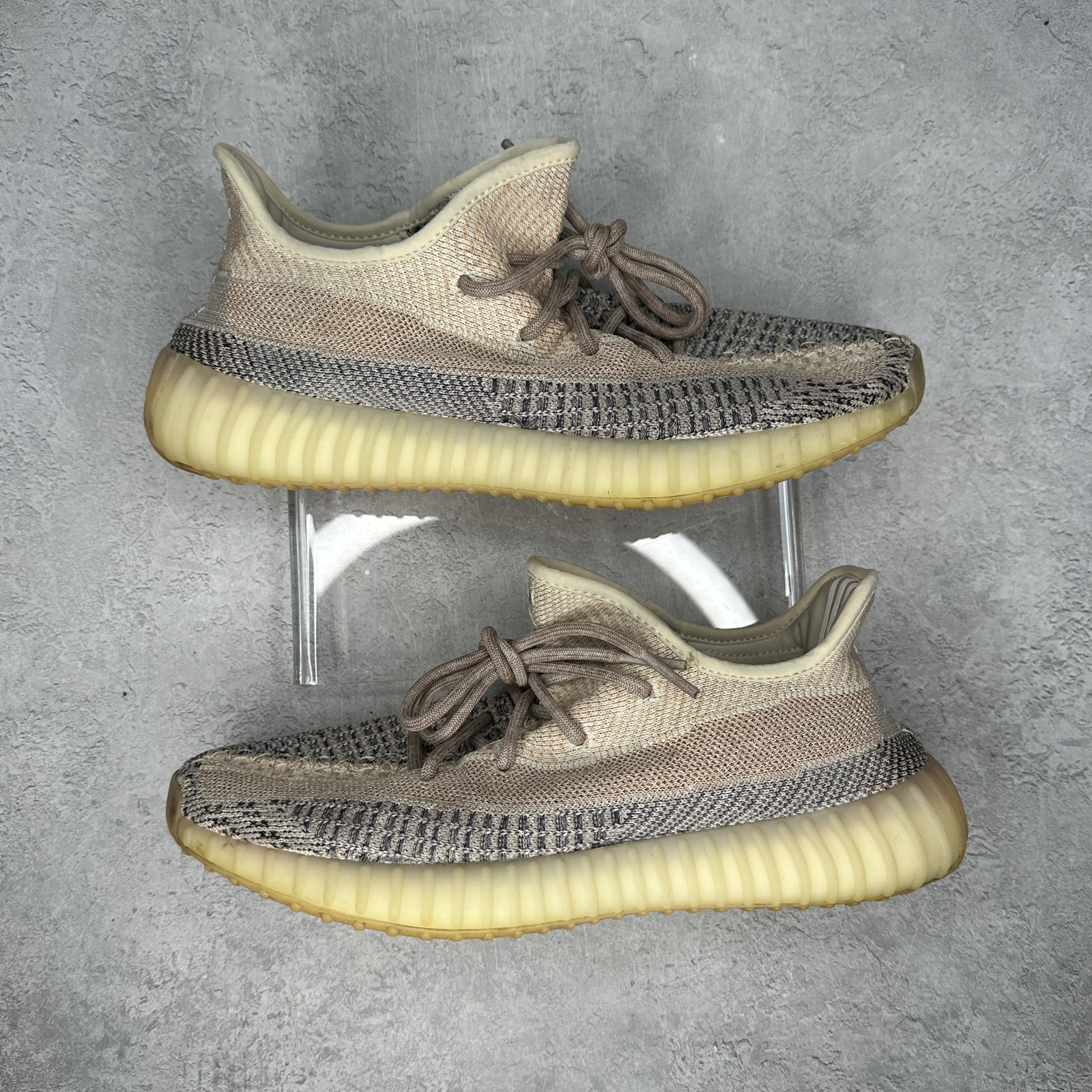 10M/11.5Wadidas Yeezy Boost 350 V2 Ash Pearl *pre-owned* SIZE 10GY7658Pre-Owned