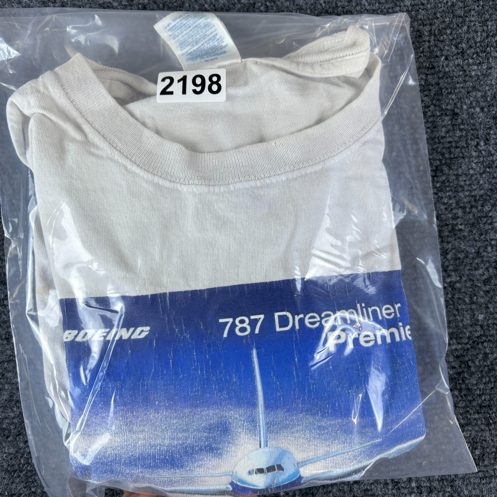 Boeing 787 Dreamliner T Shirt Mens Large White Airplane Graphic Tee Crewneck