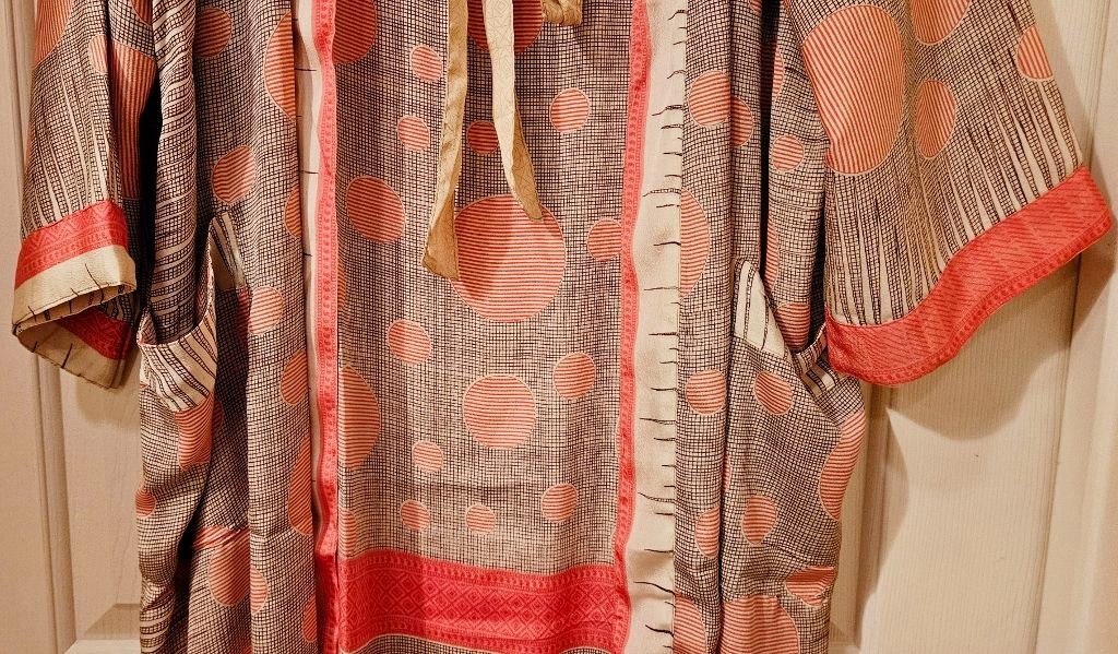 Art Silk Kimono Robe~ Women’s One Size~ Kimono w/Tie~ Brown, Orange ~NEW