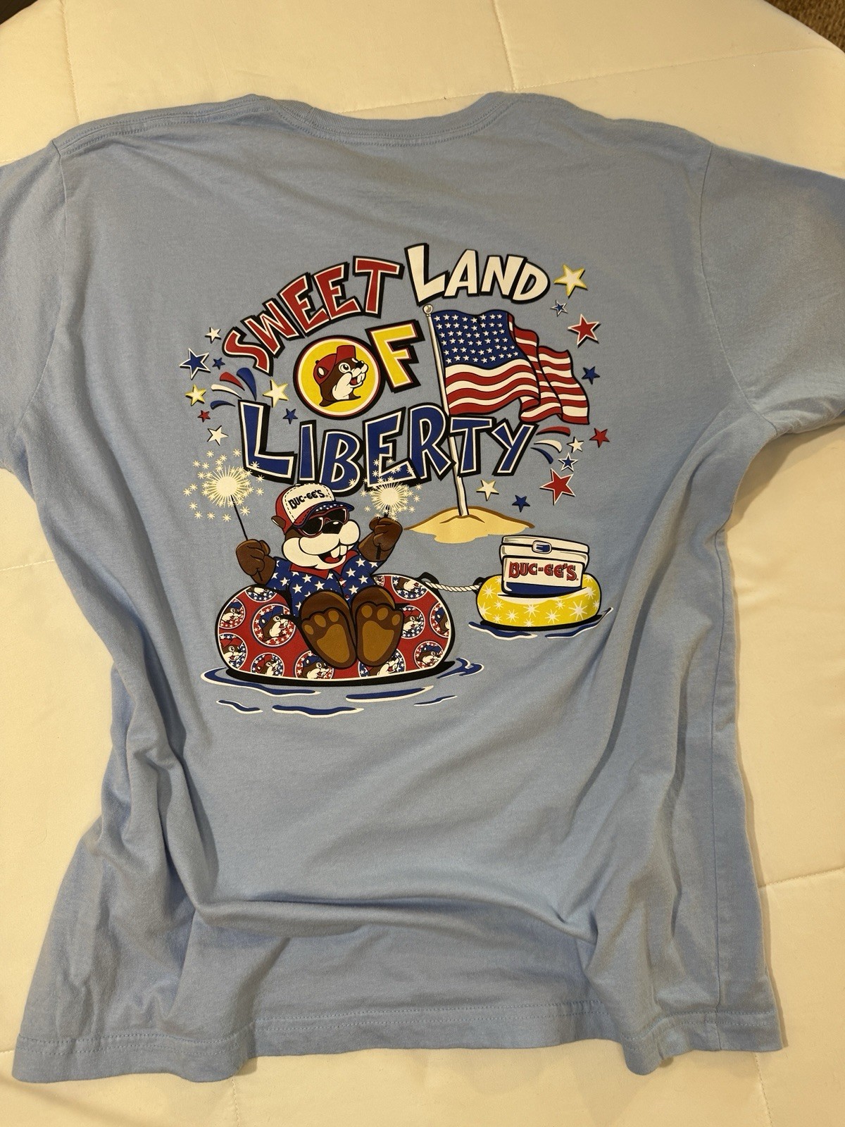 Buc-ee’s Patriotic Sweet Land of Liberty Blue Graphic Tee Short Sleeve – Large