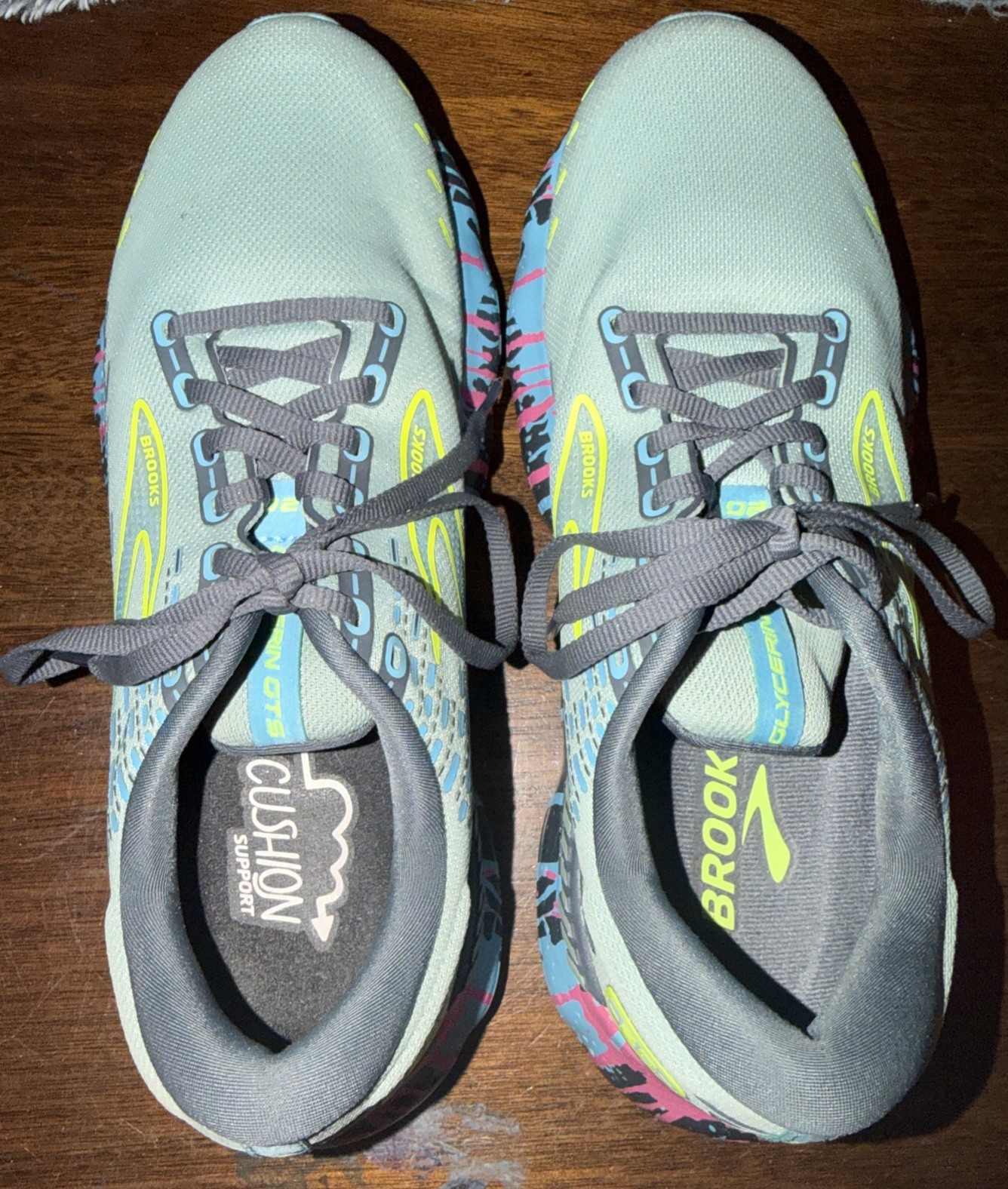 Women’s Brooks Glycerin 20 Paint Drip Running Shoes – Jadeite – Size 9.5