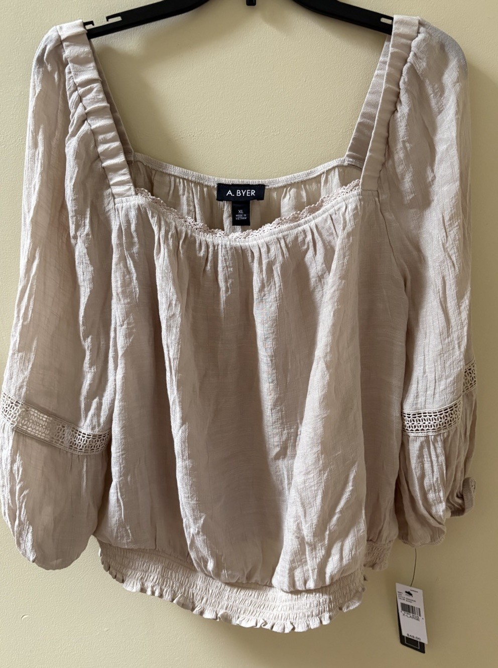 NWT Junior A. Buyer Beige 3/4 Length Sleeve Shirt Size XL