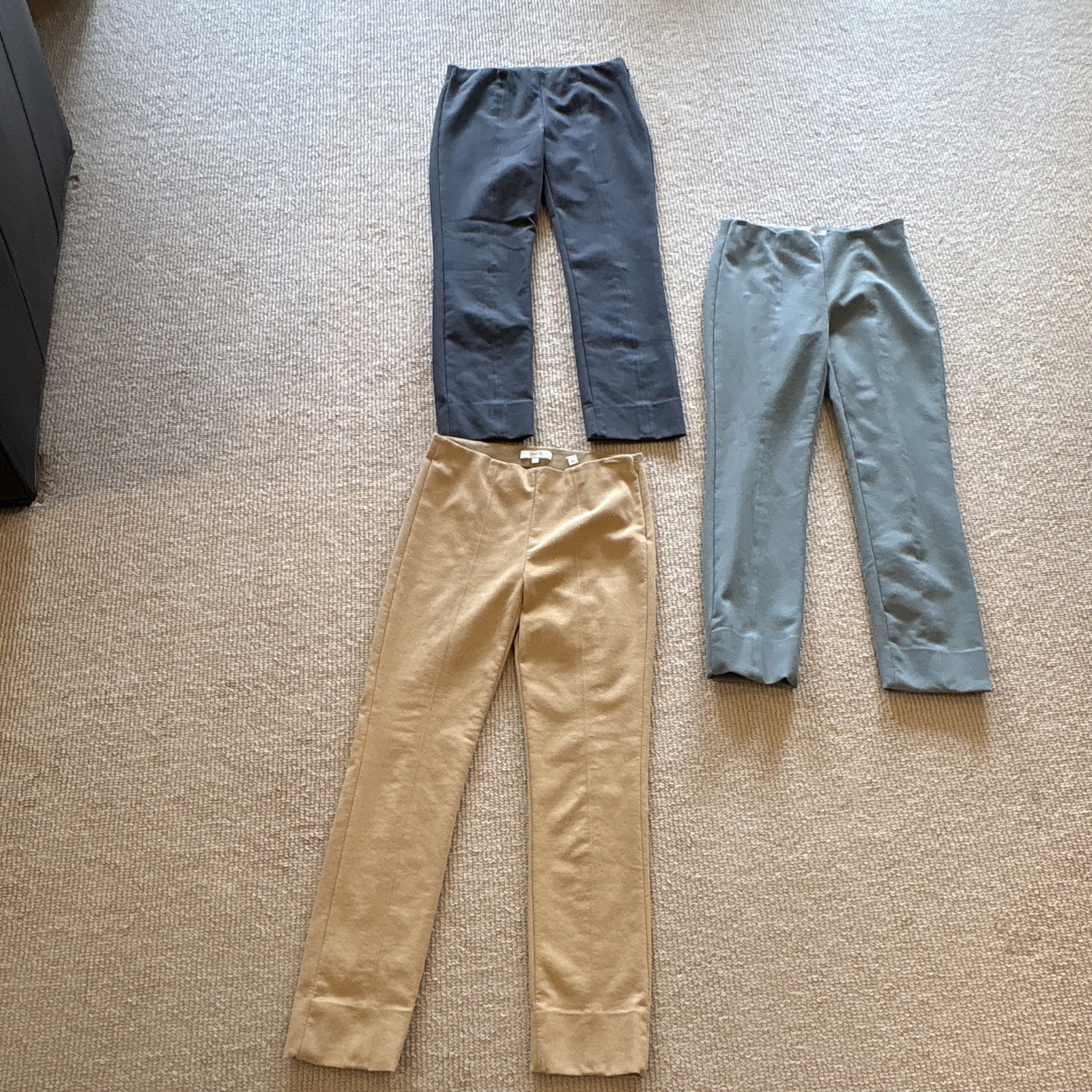 Vince Women’s Side Zipper Pants. 3 Pairs. Regular Size Small.