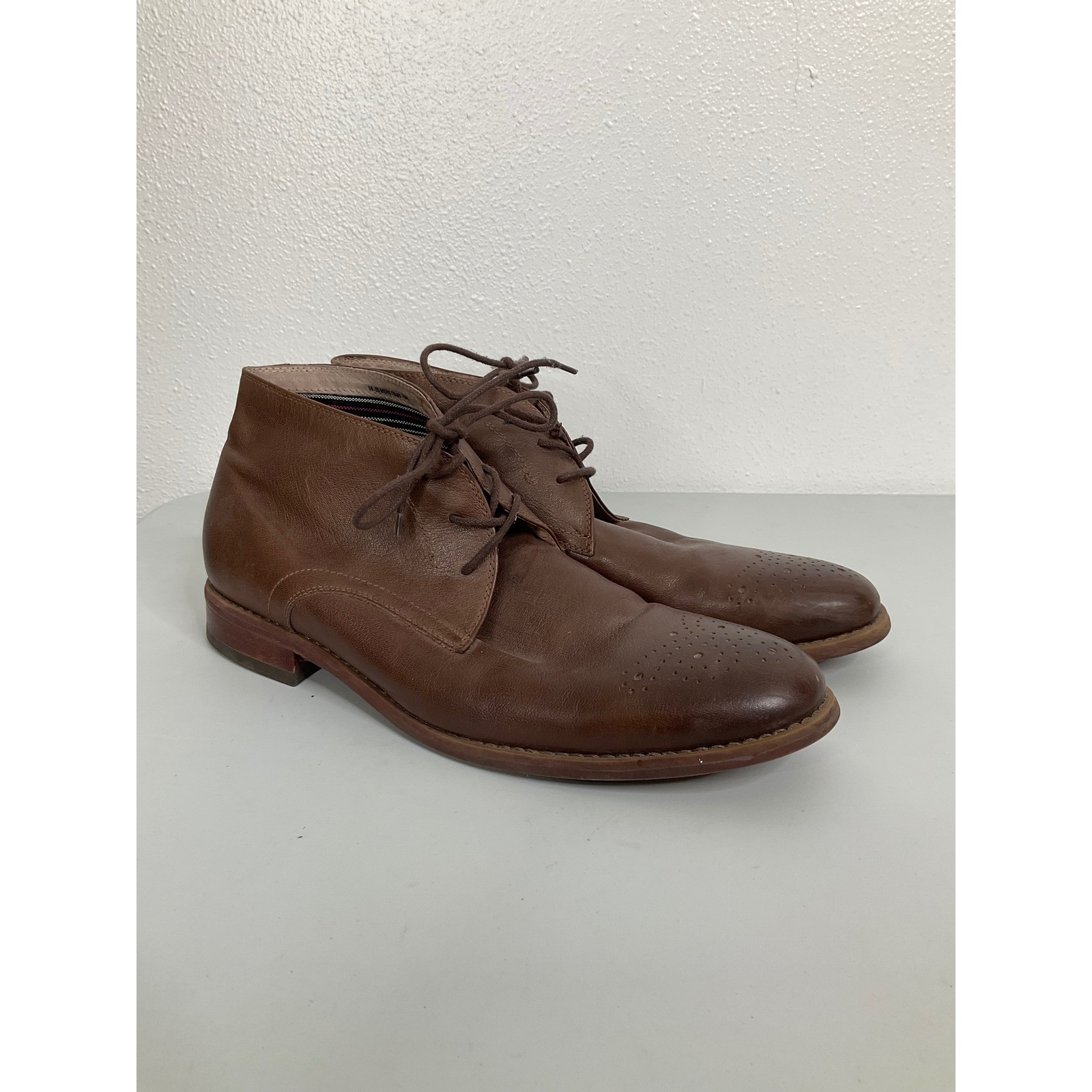 Florsheim Mens Brown Leather Chukka Boots Medallion Toe 15085-200 Size 10.5 D