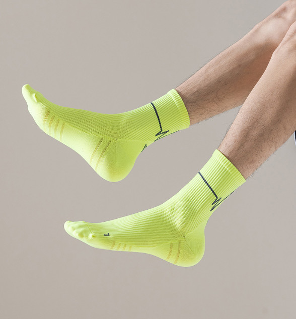 5Pairs Running Compression Socks for Men Crew Socks with Cushion Sport socks