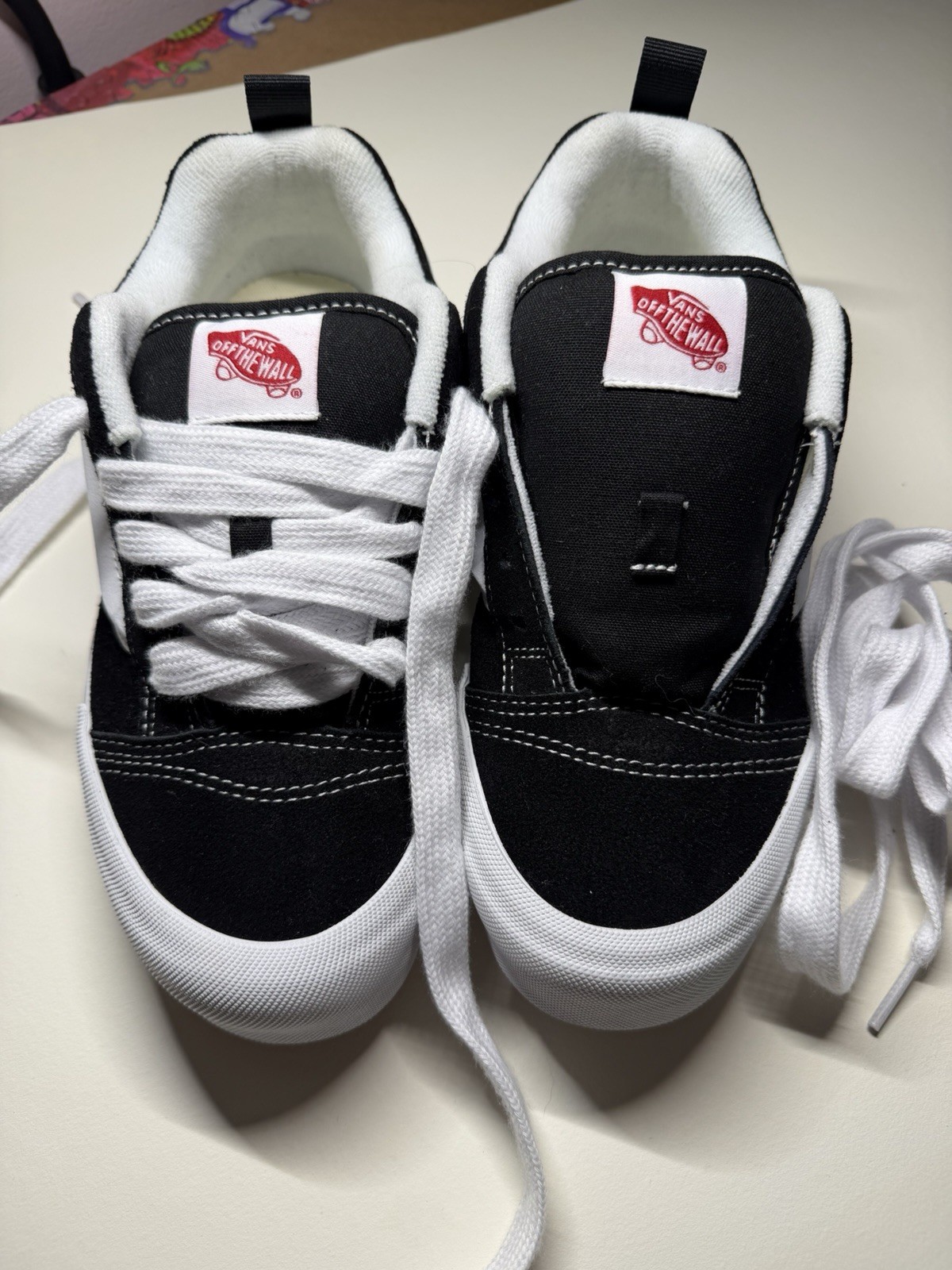 VANS Knu Skool Men’s Low Top Lace-Up Skate Sneakers Black/White Suede