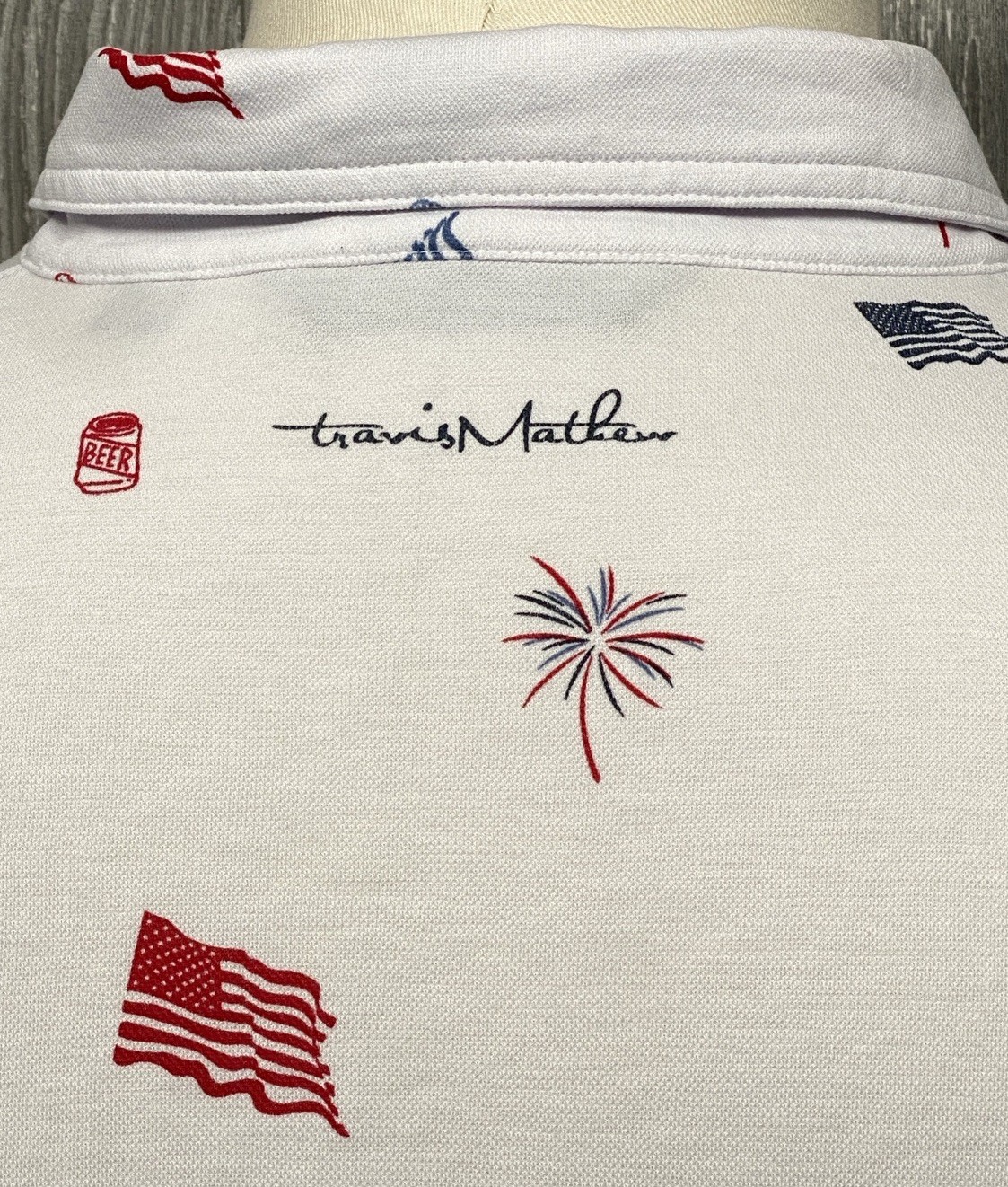 Travis Mathew Patriotic Golf Polo Shirt White Fireworks Flag Print Beer Size L