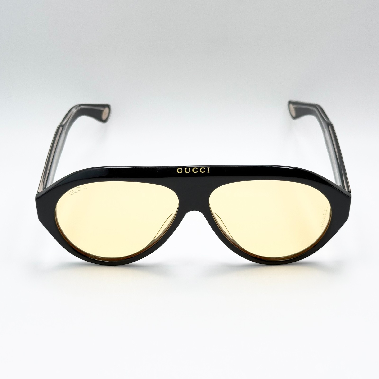 Gucci GG0479S Aviator Sunglasses Black Frame Yellow Lens Unisex Italy New