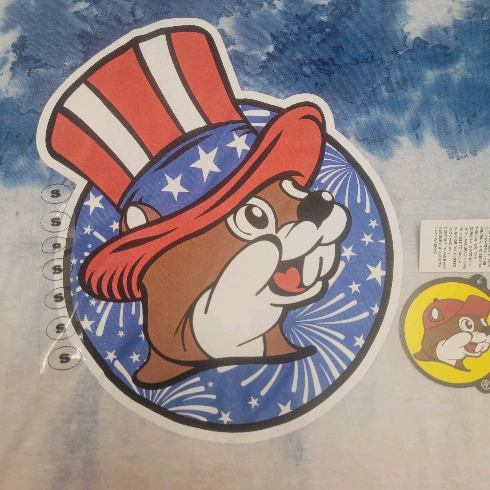 Buc-ee’s 4th Of July SZ. Sm. NWT Tye- Dye Beaver Uncle Sam Tag Date 2020