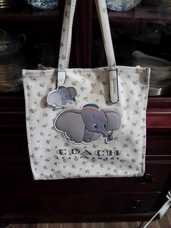 100% Authenthic Disney’s Dumbo Coach Canvas Leather Tote Handbag