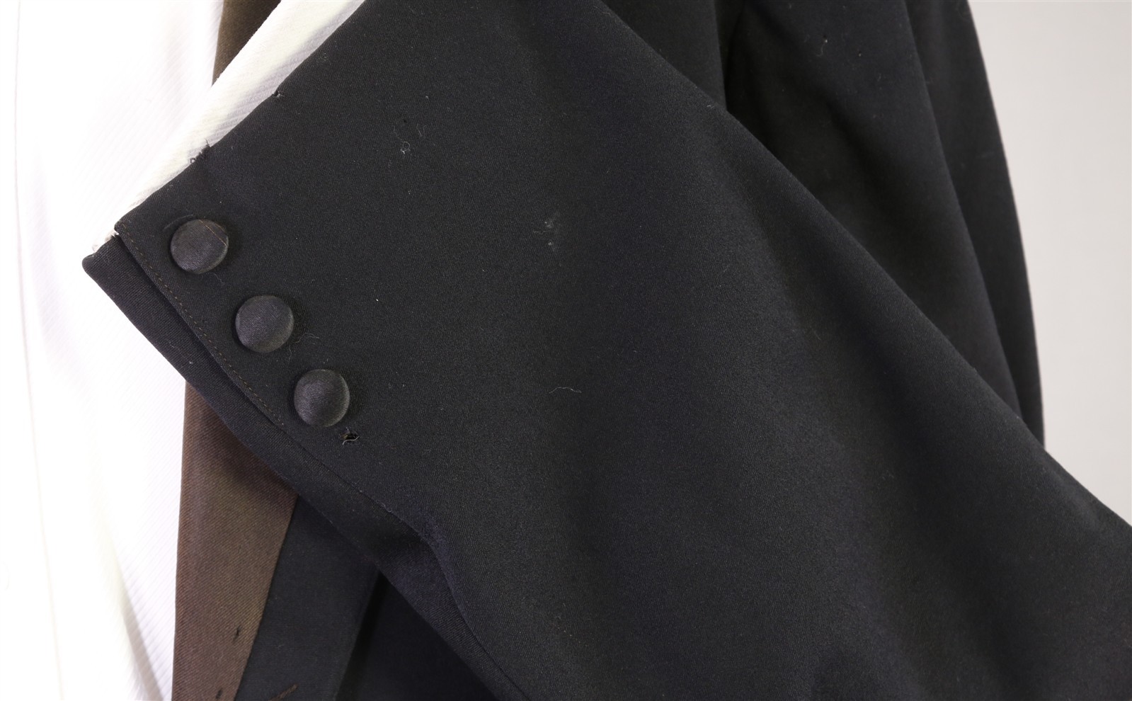 Vintage 1903 Victorian Era Bespoke Tuxedo Formal Tails Dinner Jacket 36R
