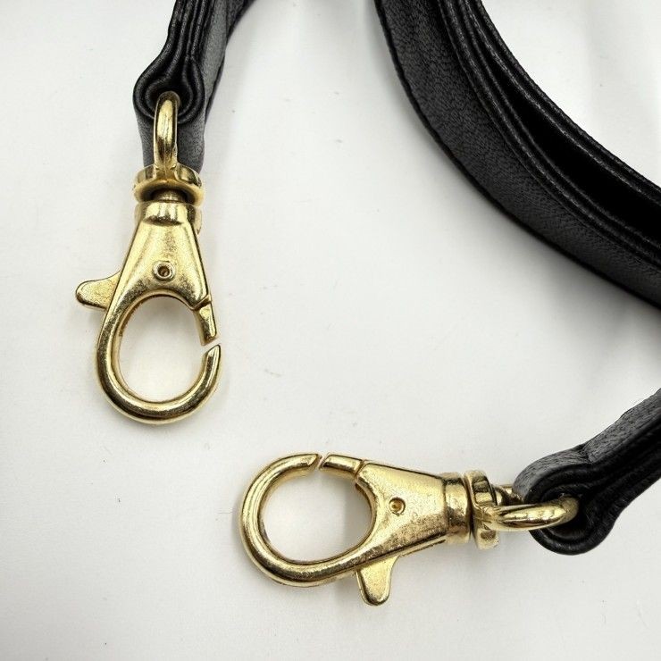 CELINE (Celine) Carriage Hardware Vintage Shoulder Bag Leather Black Gold Hardwa