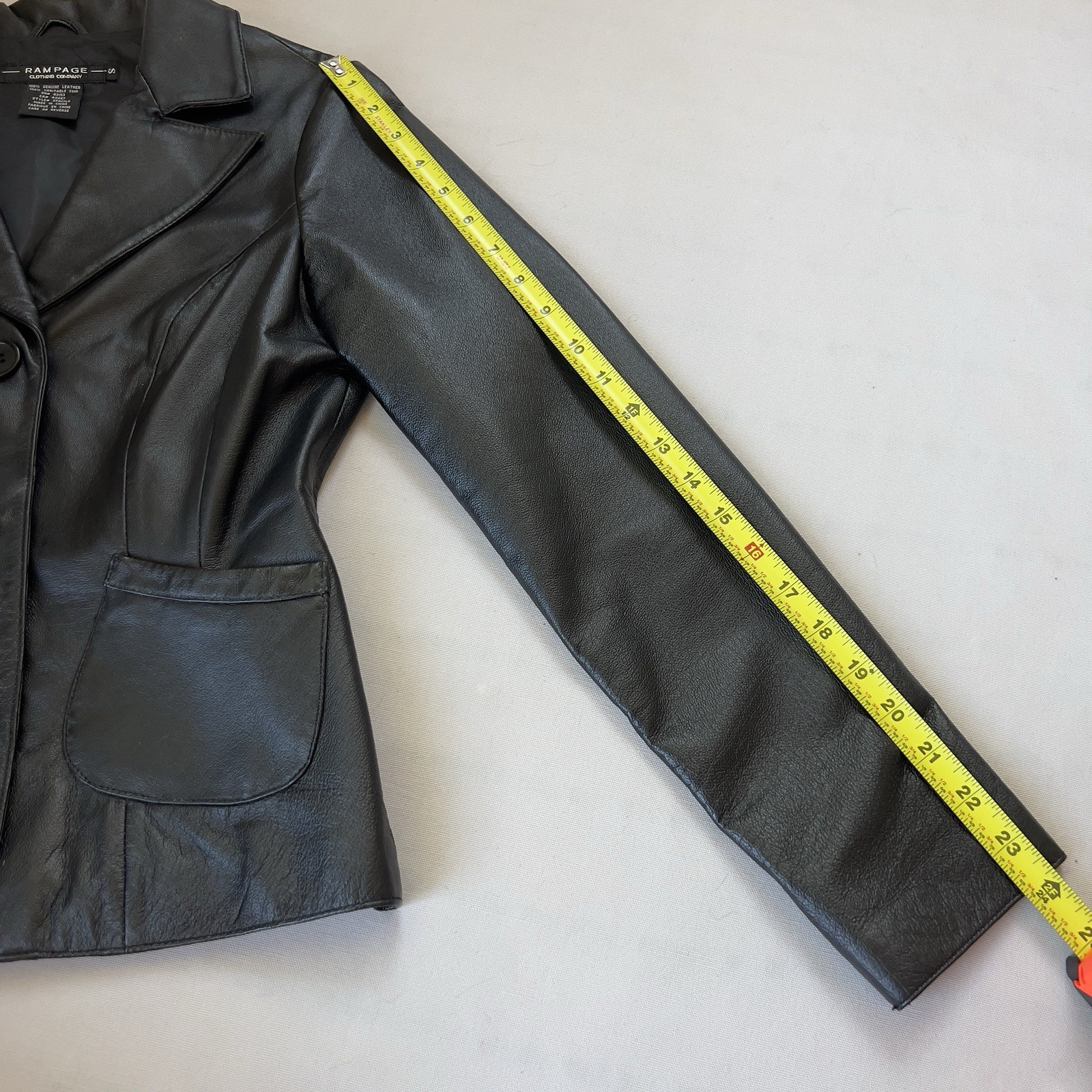 Y2k vintage Rampage Women’s Black Genuine Leather Button-Front Collared Jacket S
