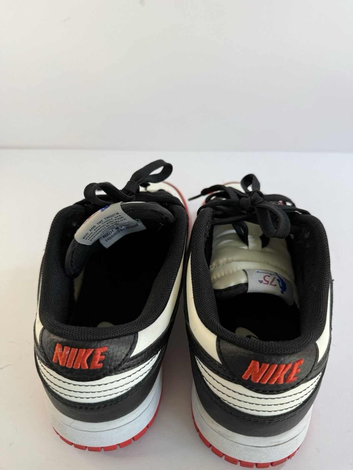 Nike Dunk Low Retro EMB NBA 75th Anniversary Chicago DD3363-100 Mens Size 5.5