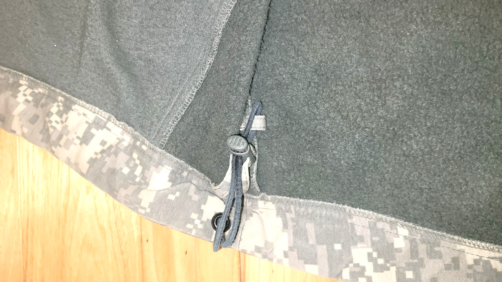 Massif Mountain Gear Company ACU Camo Jacket Fire Resistant Fleece Lined L Nomex