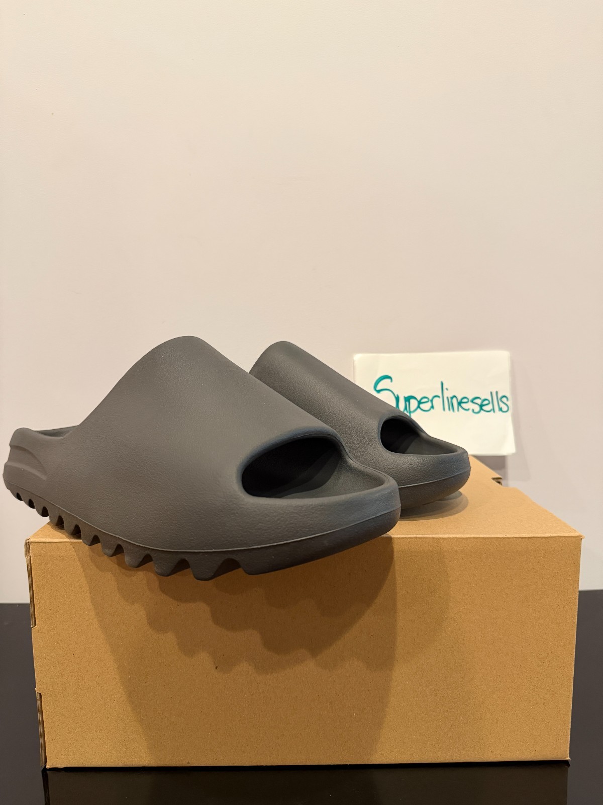 Adidas Yeezy Slide Onyx Size 12 (100% Authentic) HQ6448