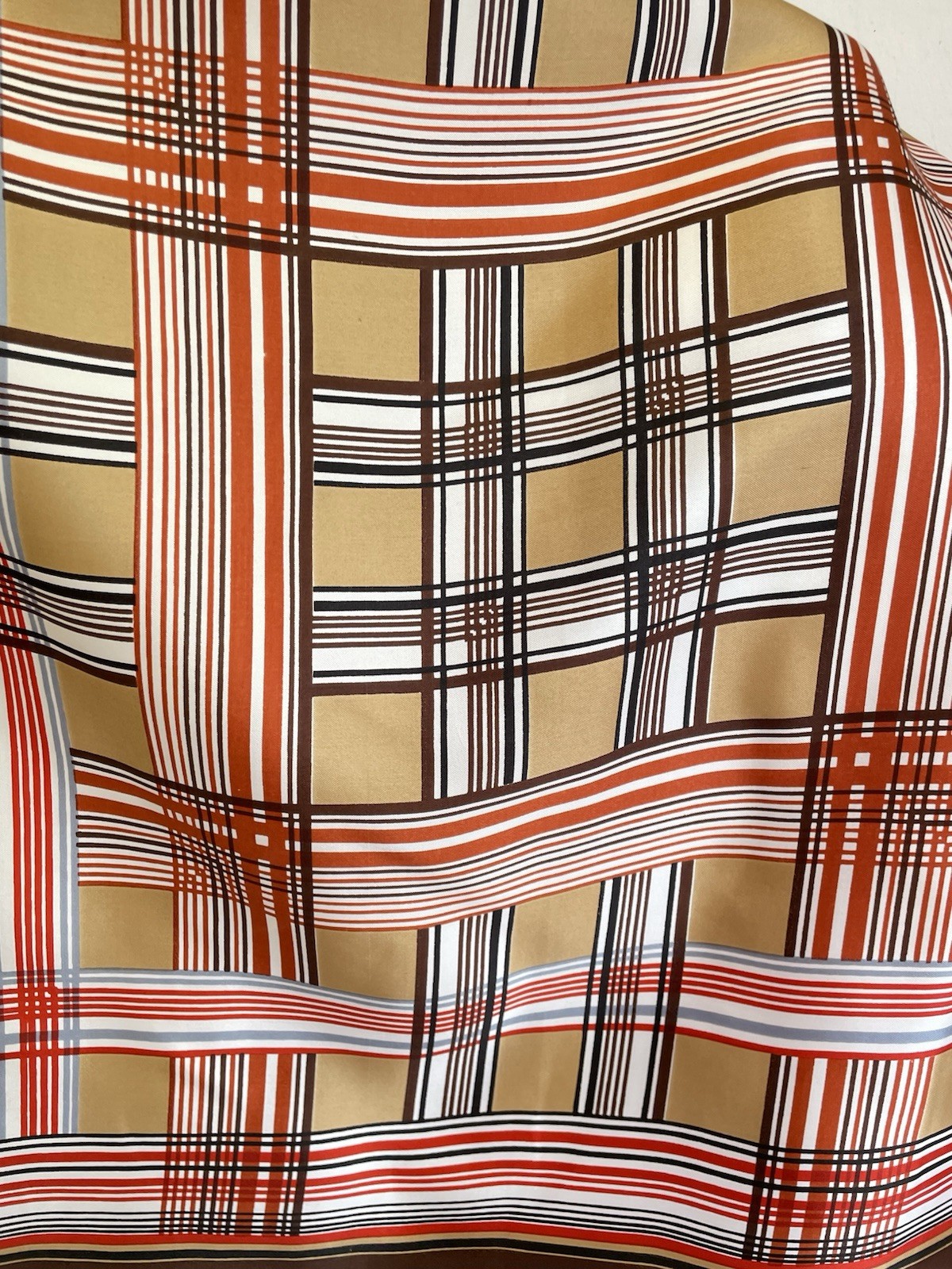 H75# Vintage 100% Pure Silk Scarf Made in Italy Plaid Geometric Brown Orange