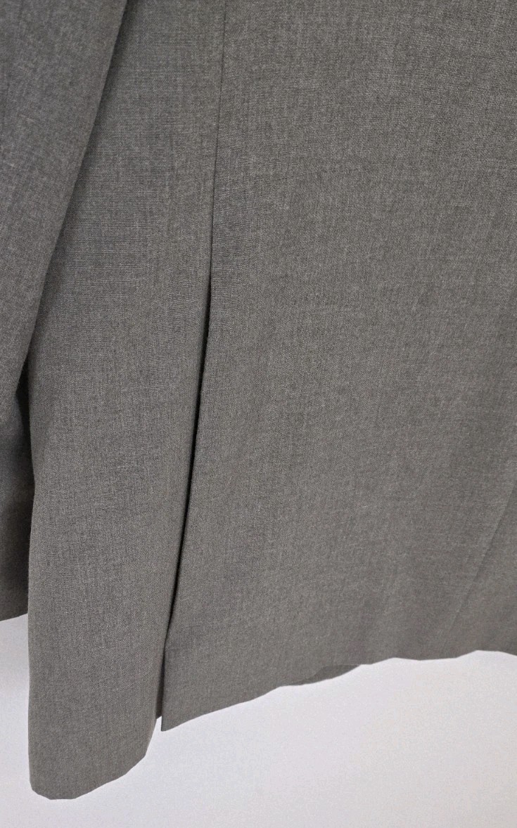 M&S Tailoring Single Breasted Jacket ‘Beige’ Machine Washable UK Chest 44″ Long