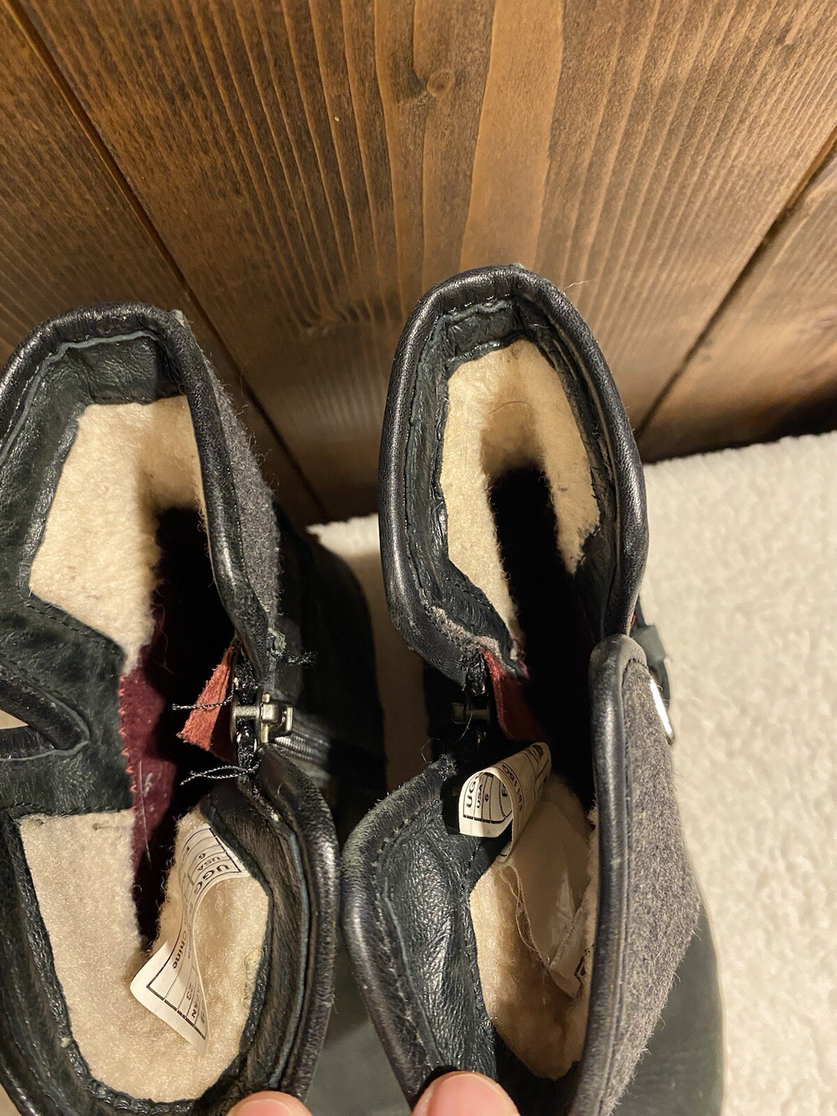 UGG Australia, Black Leather Water & Snow Proof Women’s Size US 6
