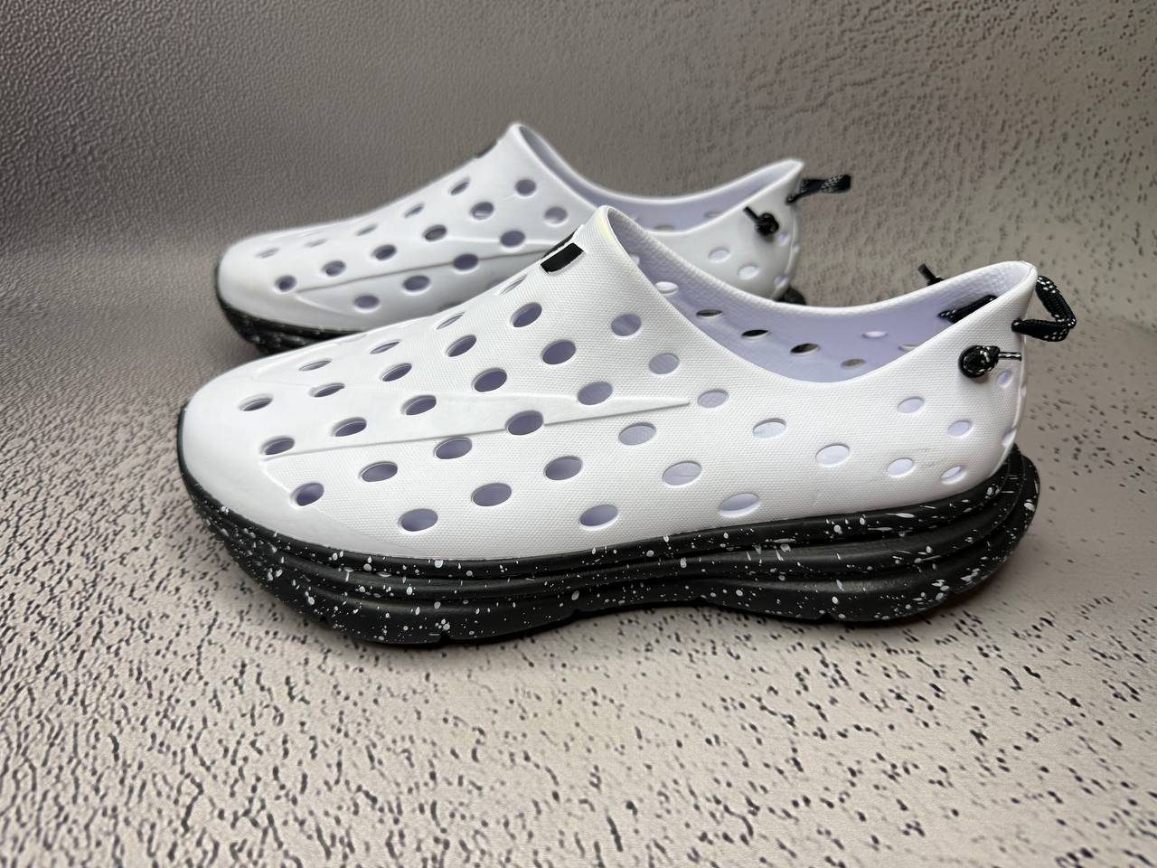 Kane Revive Shoes White Black Speckle Recovery Vented Rubber Slip US M 3 – M 16