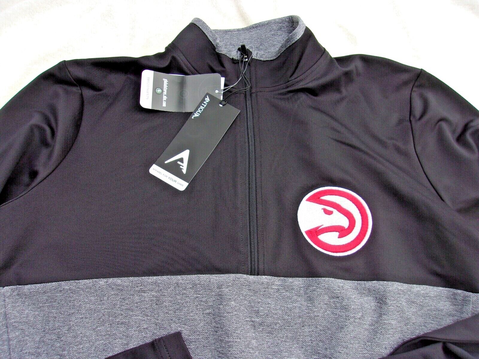 NWT Antigua pullover, mens S, Atlanta Hawks, black, polyester spandex blend, $70