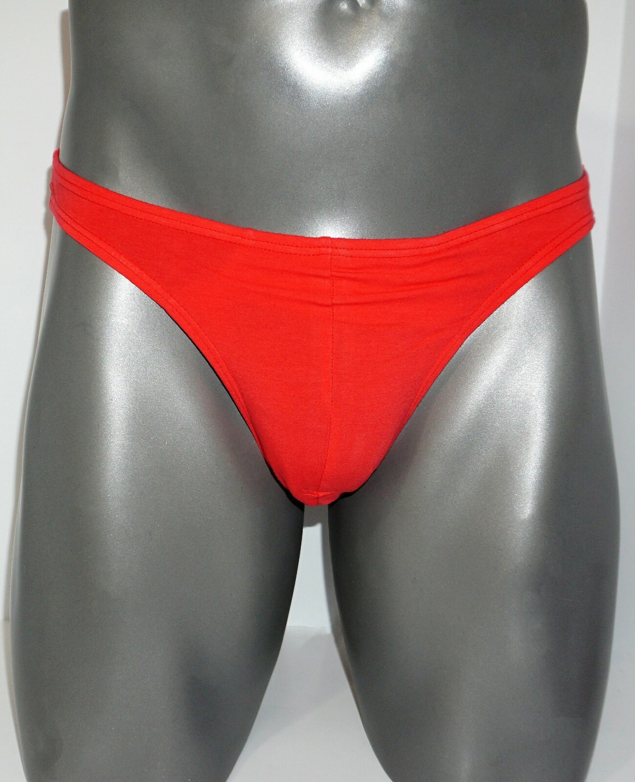 NEW MEN’S RED PADDED FRONT STRETCH BRIEF LARGE $29.00