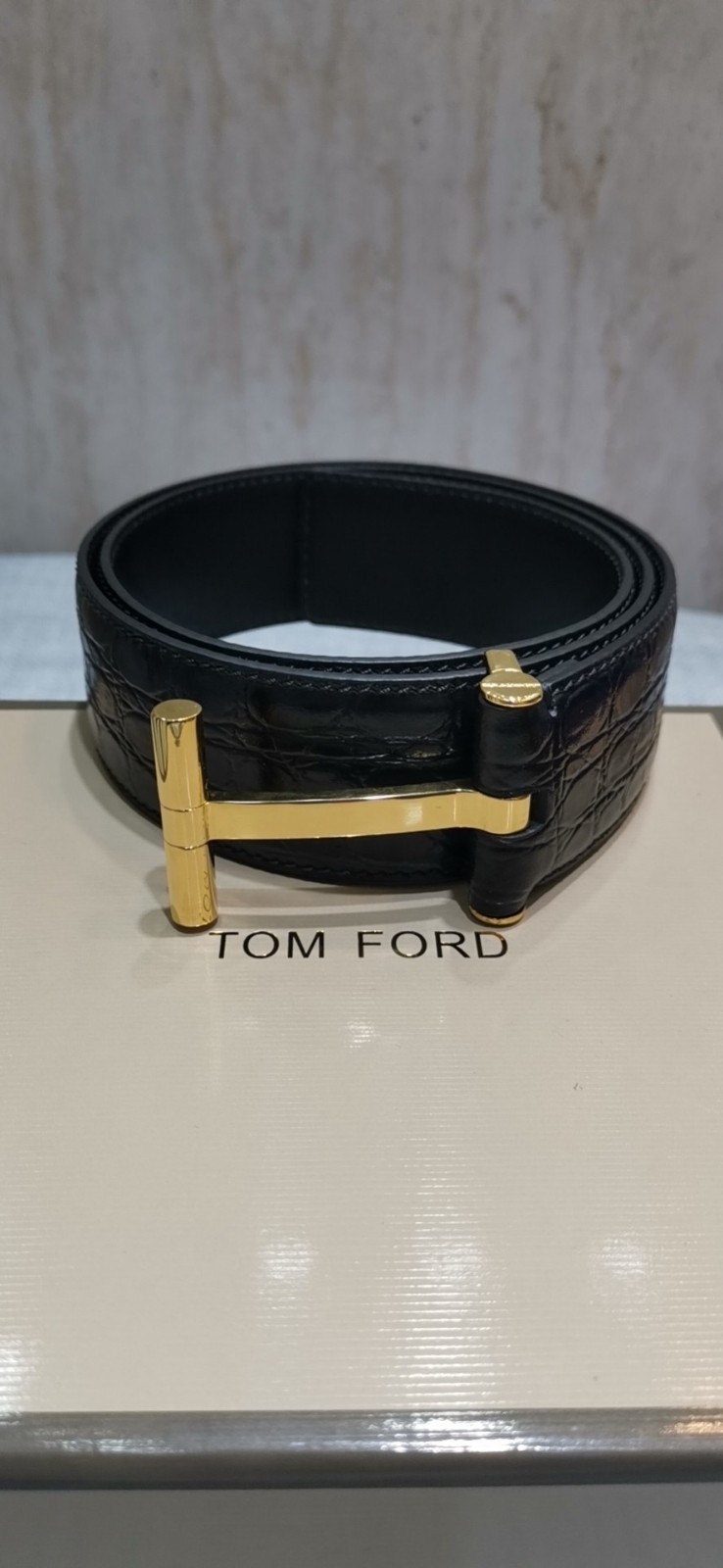Tom Ford Black Leather Gold Metal T-Buckle Decorated Belt Simple
