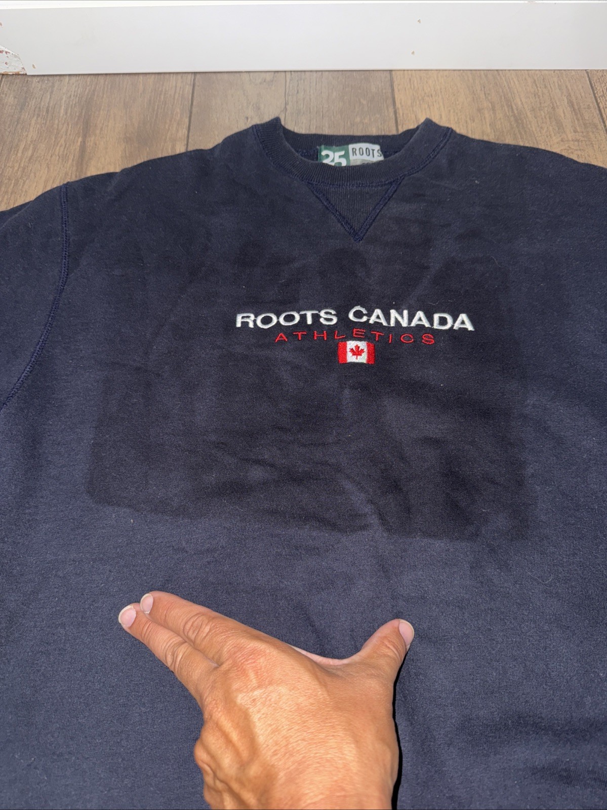 Roots Athletics Canada Sweatshirt Vtg Embroidery Size Sm. Black. Discolor/fade