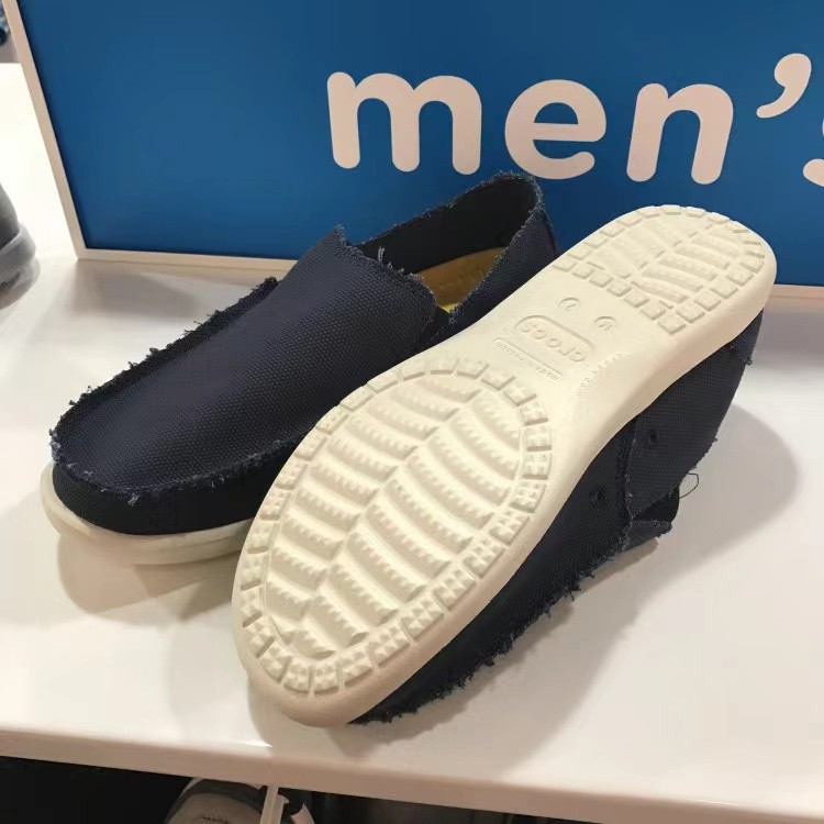 NWT Men’s Santa Cruz crocs Loafers Slip On Canvas Loafers, Slip On Shoes for Men