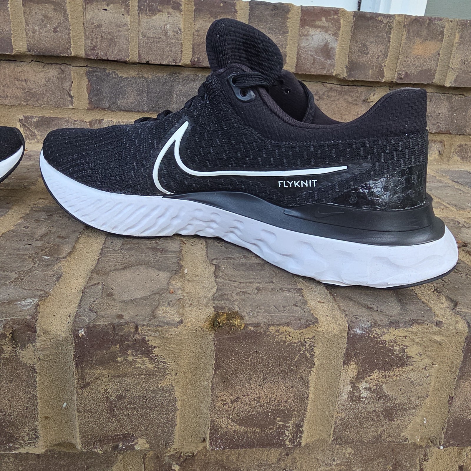 Nike Men’s React Infinity Run Flyknit 3 Black/White Running Shoes Size 12