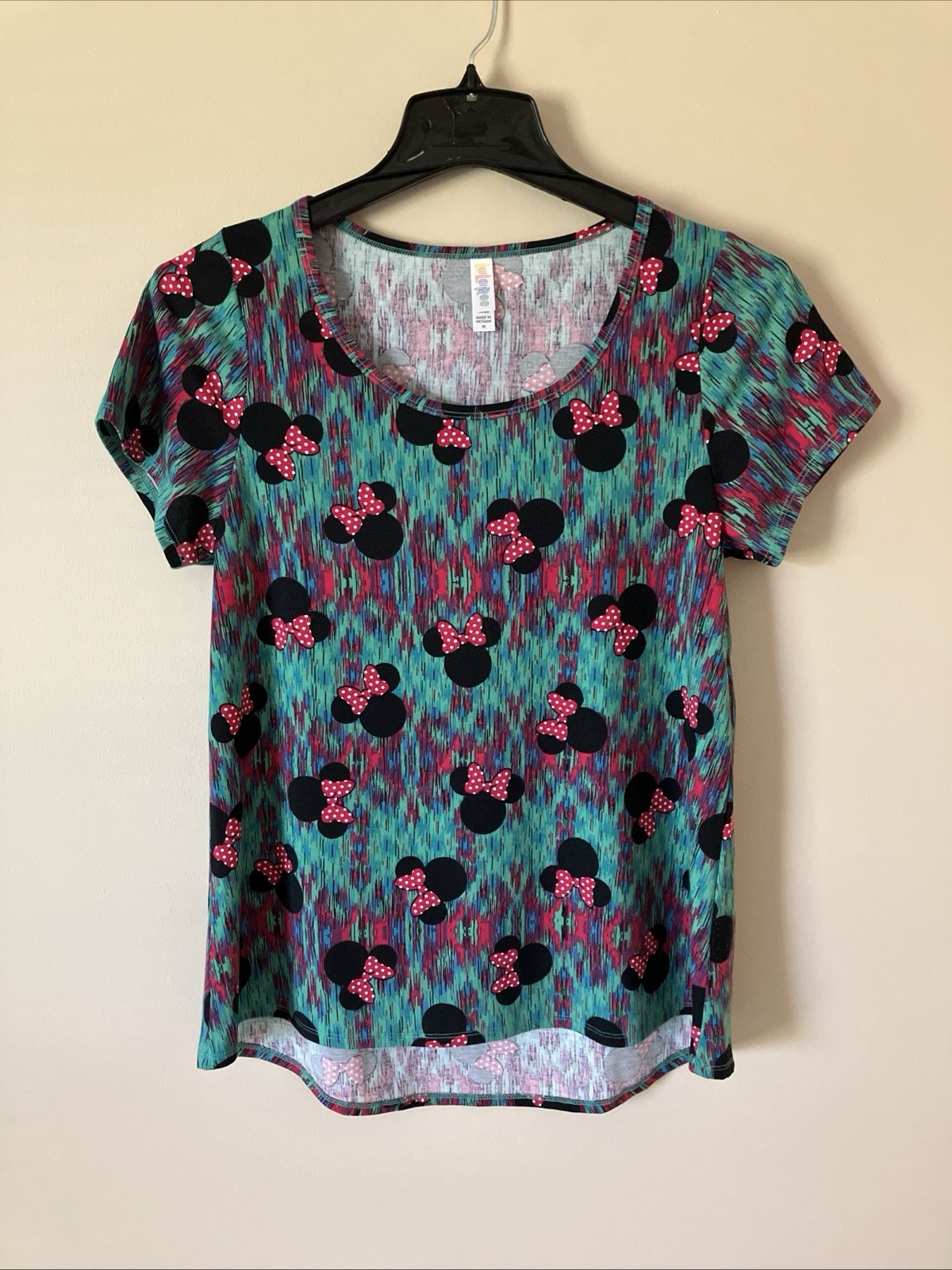 LuLaRoe Disney Minnie Mouse Short Sleeve Shirt Size M