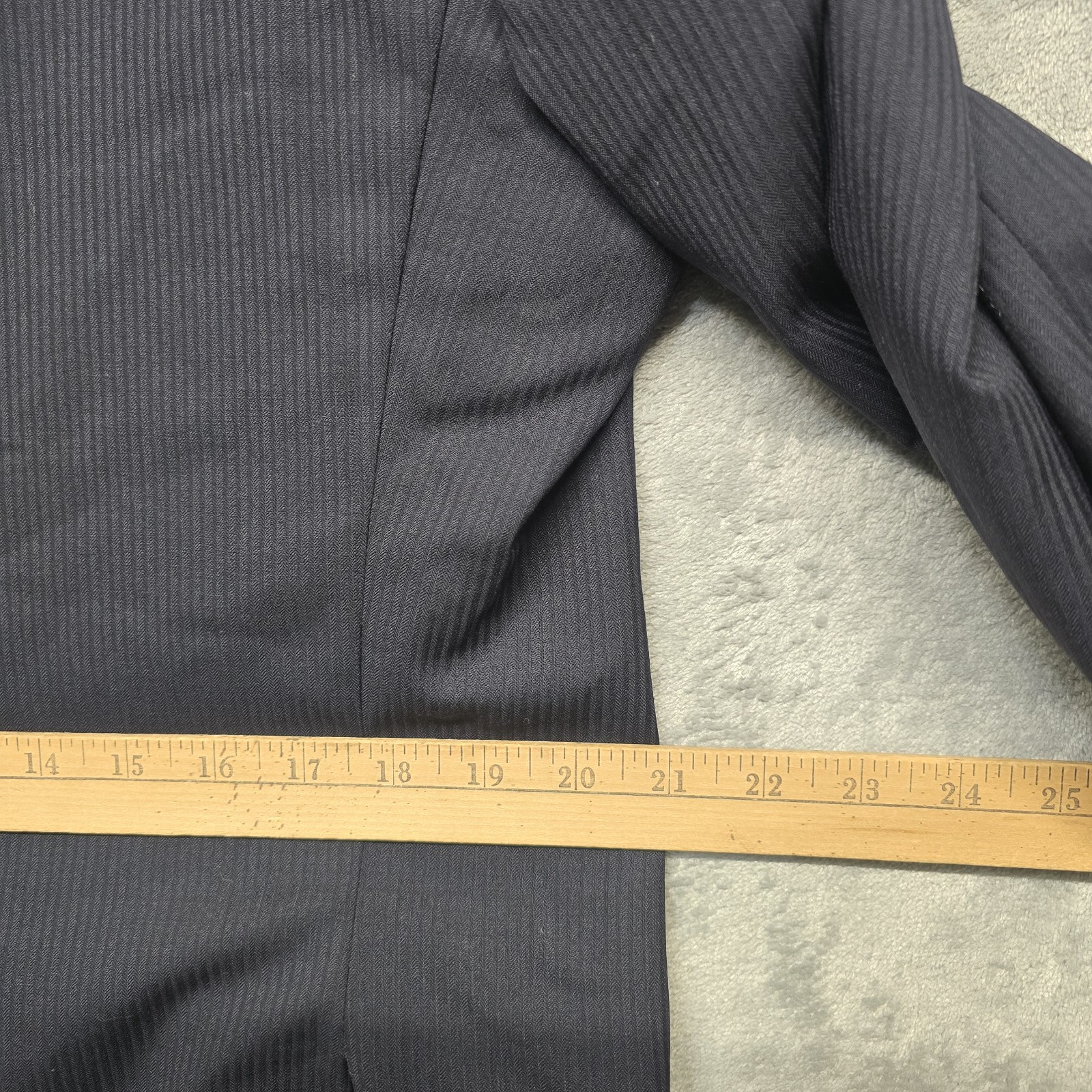 Ted Baker Endurance Sport Coat Mens Size 44R Black Wool Two Button Double Vented