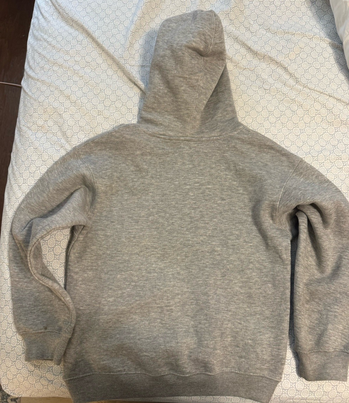 Buc-ee’s Logo Graphic Pullover Hoodie Gray Youth YS Fleece Cotton Blend