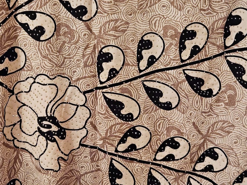 Art Silk Kimono Robe~ Women’s One Size~ Kimono w/Tie~Studded~Brown,Tan,Beige~NEW