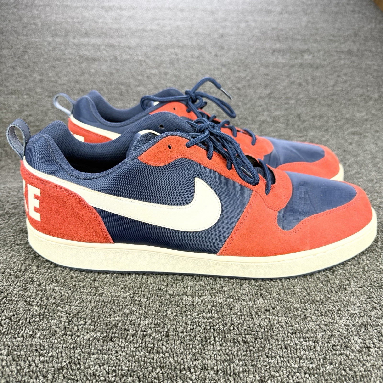 Nike Court Borough Slip Resistant Abrasion Resistant Low Skateboard Shoes Sz 15
