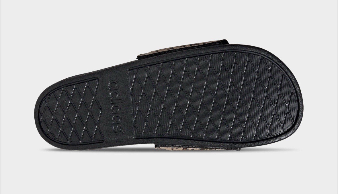 New Womens ADIDAS ADILETTE COMFORT SLIDE ID8502 BLACK LEOPARD US W 6-10