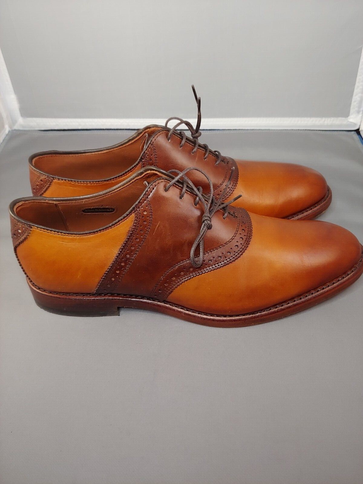 Allen Edmonds Shelton 2.0 dkBrn/ltBrn Saddle Oxford 8223 Excellent preowned 9D