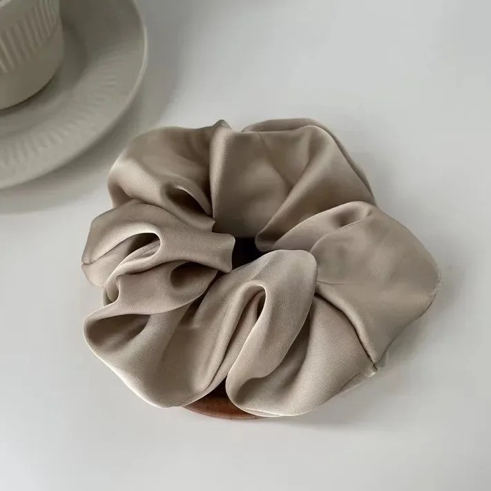 1pcs Women Silk Satin Scrunchies Korean Ladies Girls Elastics Hair Band Ponytail