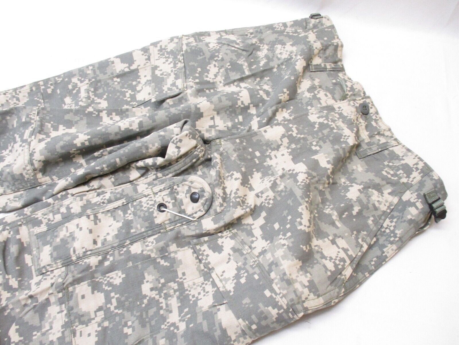 US ARMY ISSUE COMBAT AIRCREW UNIFORM PANTS A2CU DIGITAL ACU CAMO UCP FIRE RESIST