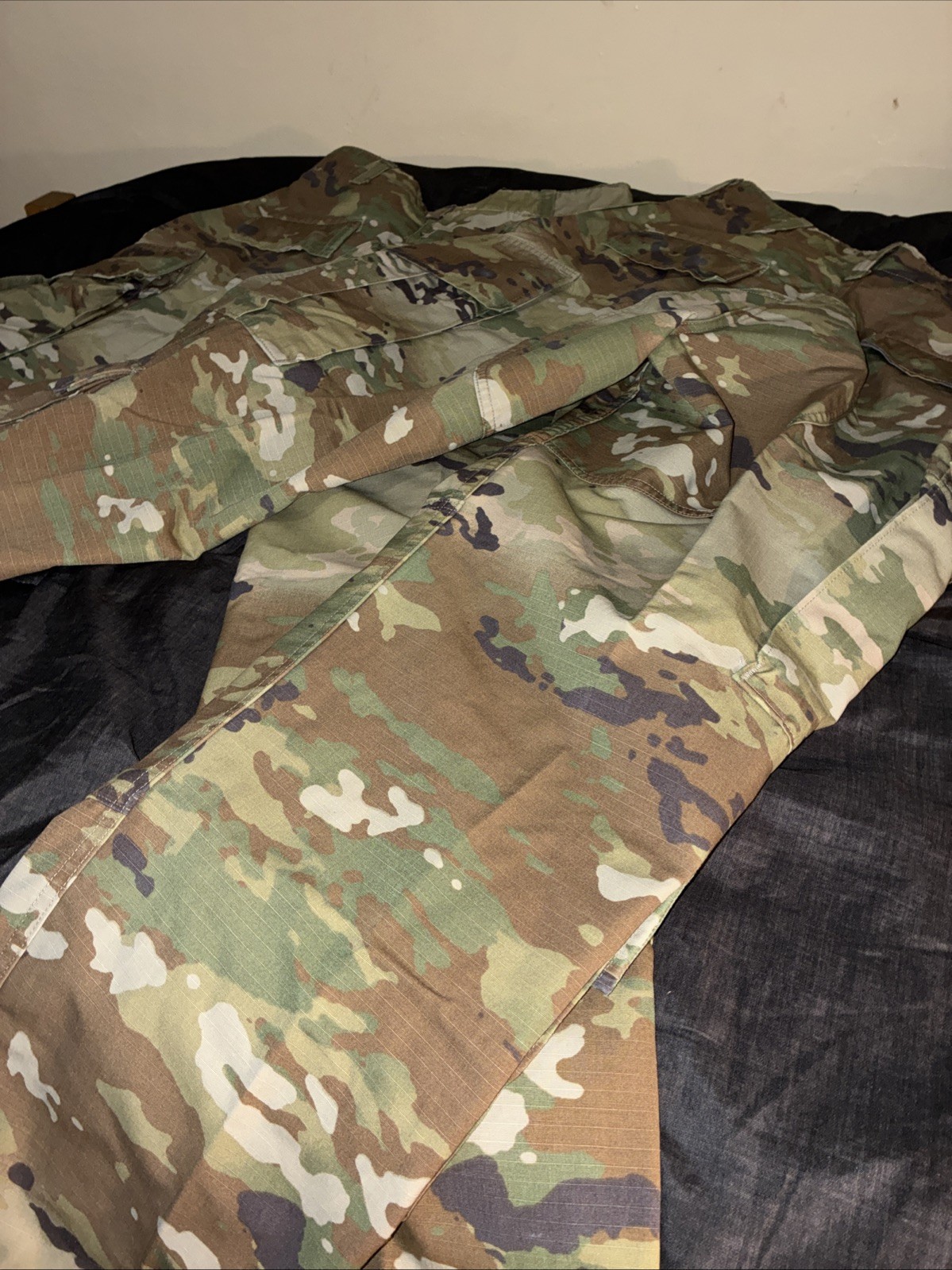 US Army Combat Uniform OCP Pants Medium Short Ripstop Unisex Military ACU