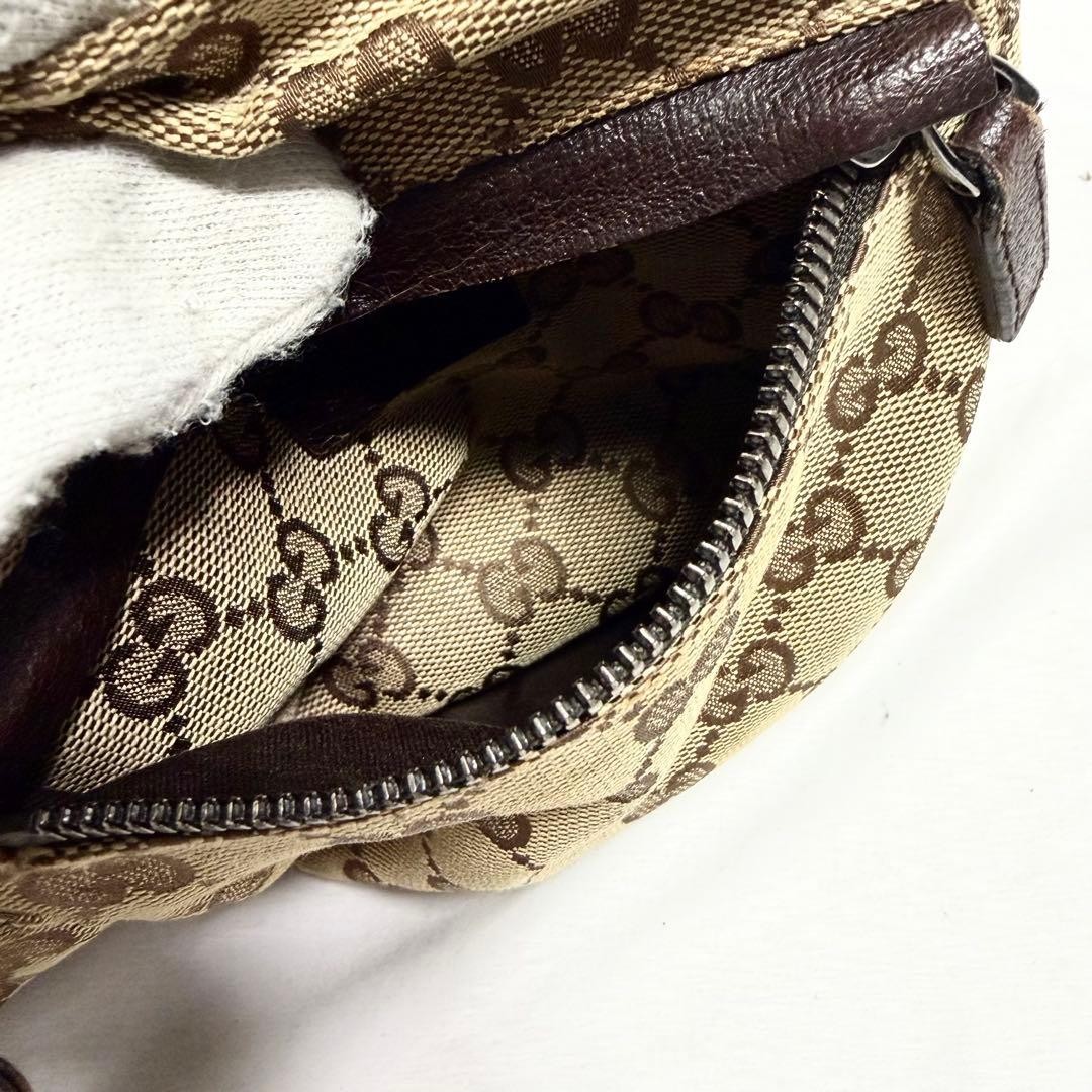 Gucci GG canvas logo embossed shoulder bag 28566 multifunctional brown