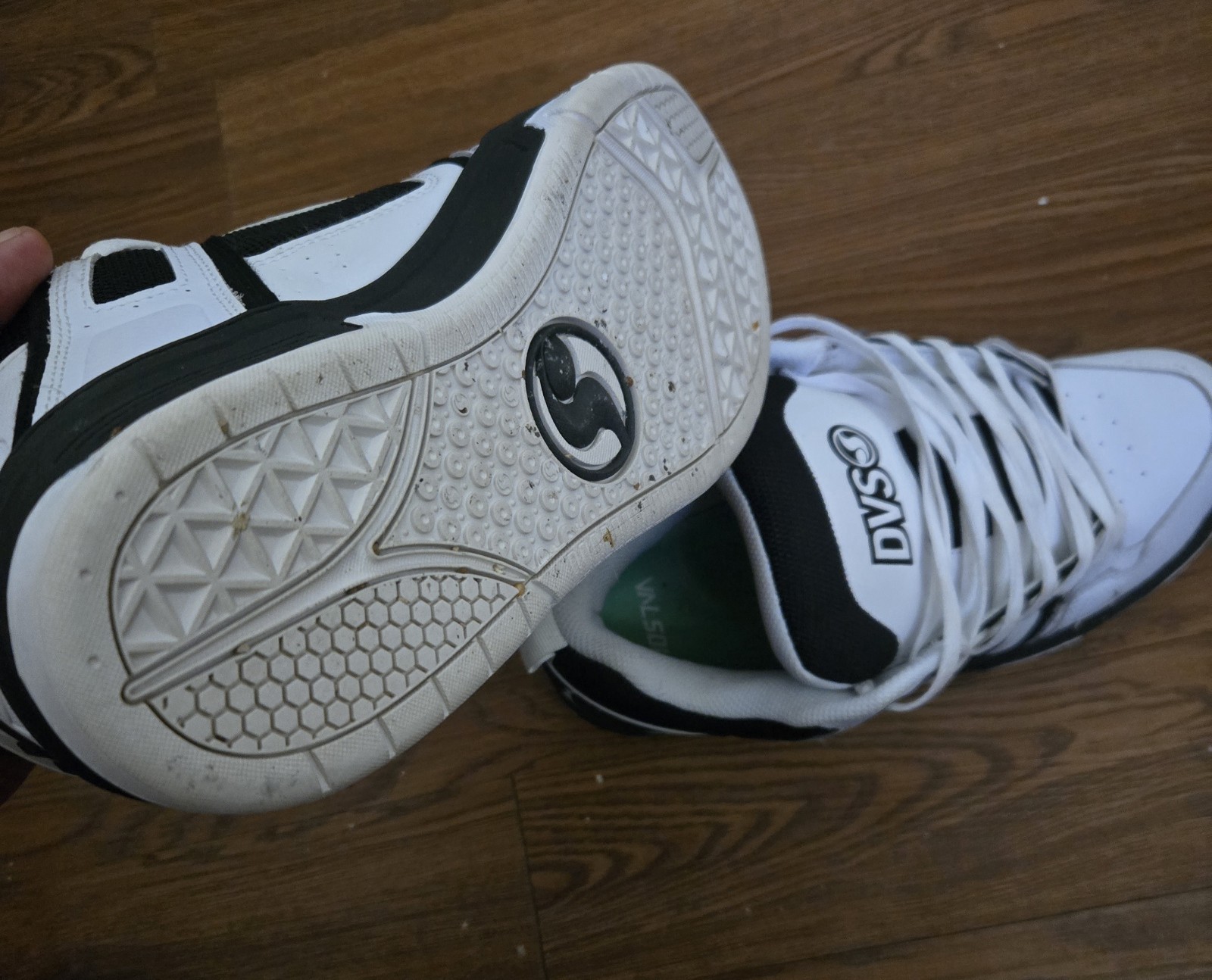 DVS Comanche Men’s Skate Shoes Black/White, Size 11