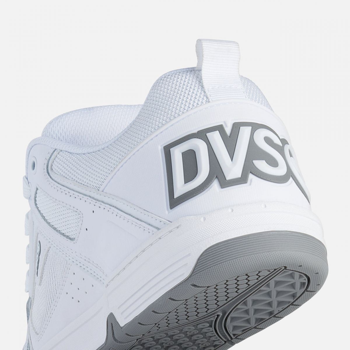 DVS Men’s Comanche Skate Shoe White/Grey – DV01310102, White/Grey