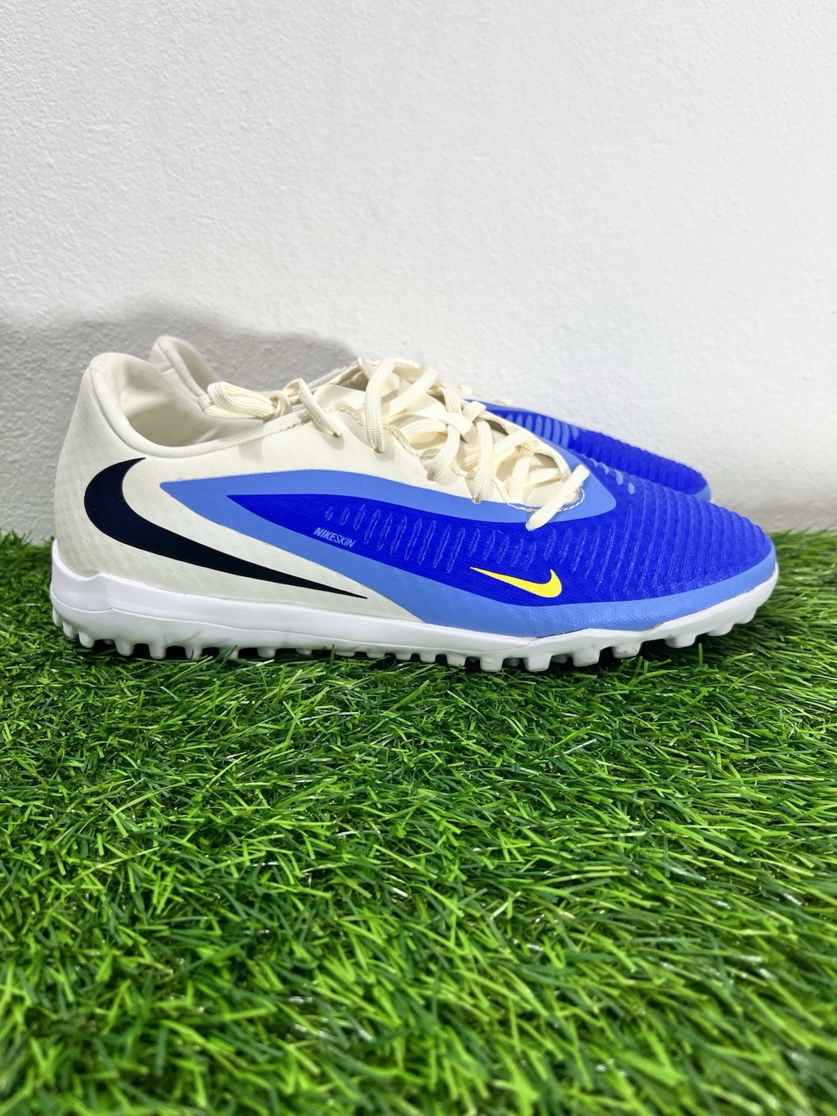 Nike Phantom 6 Abrasion Resistant Soccer Shoes Men HQ2327-400 Size M7.5/W9