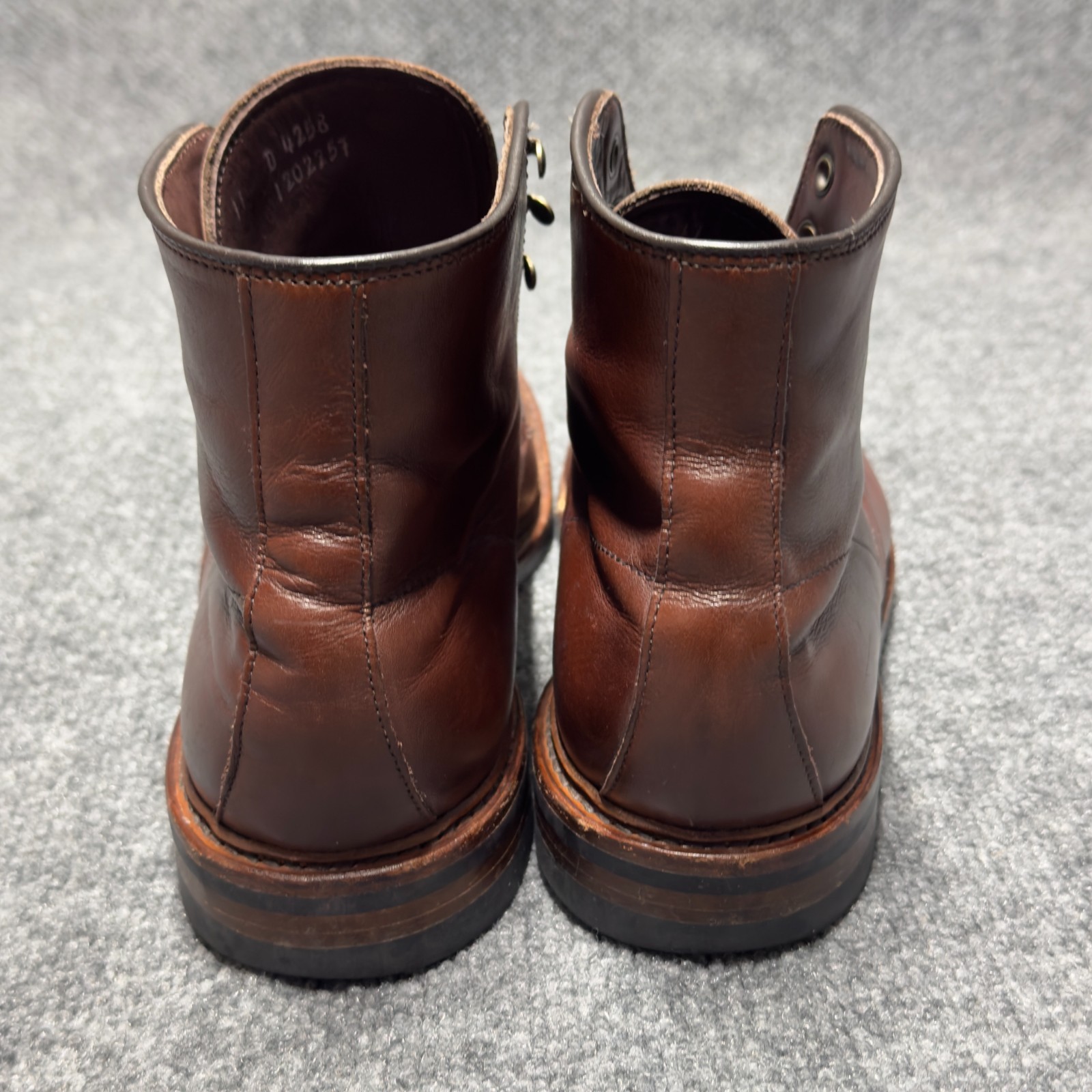 Allen Edmonds Higgins Mill Weatherproof Leather Dainite Men US 11 D Boots Brown