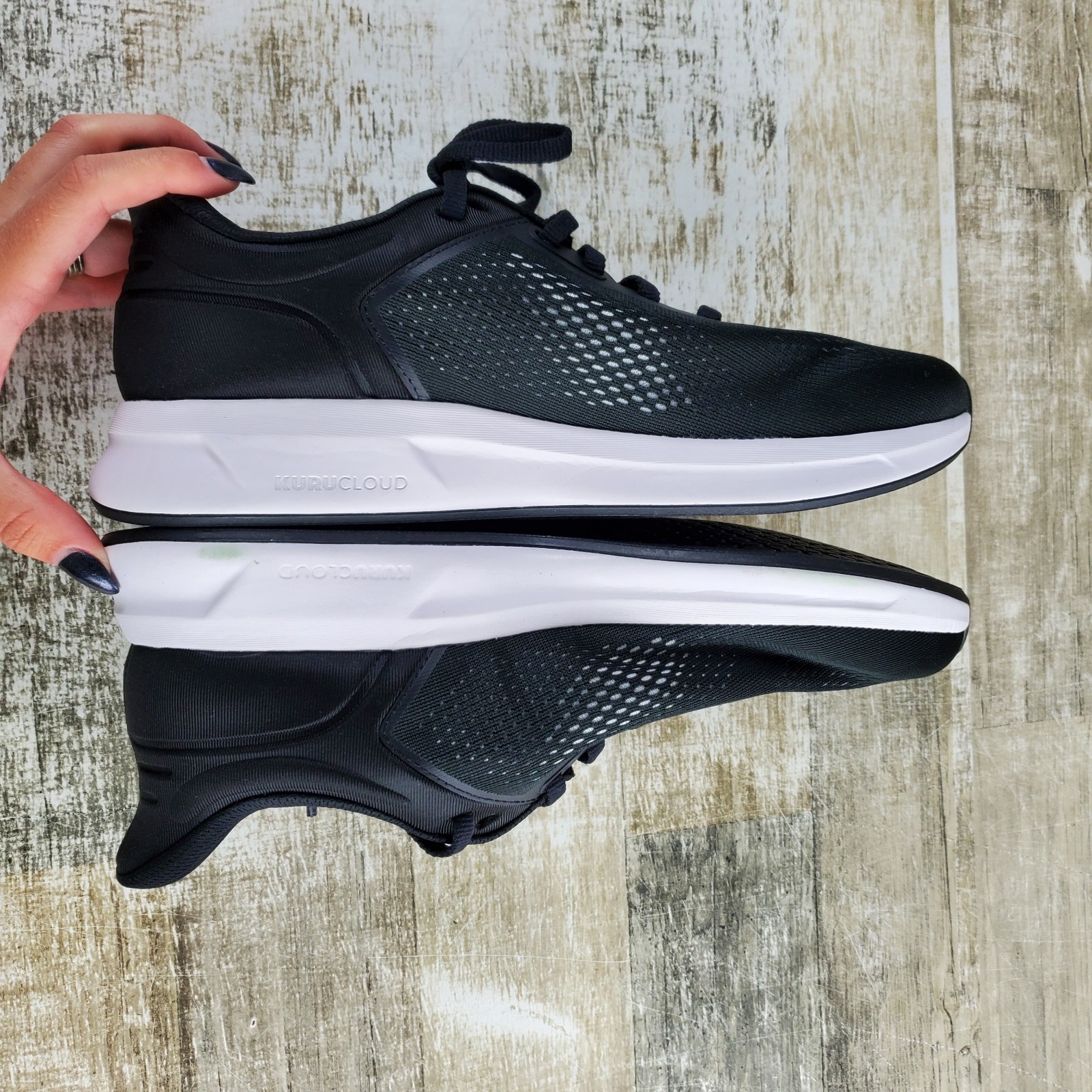 KURU ATOM Fusion Womens Shoes Sz 10 M Running Jet Black Bright White Sneakers