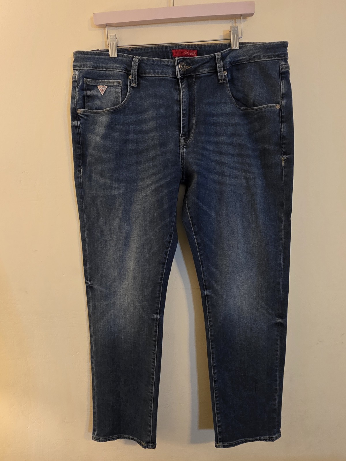 Guess Men’s Sz 36(Actual 28×30)Vermont Slim Stretch Medium Sky Wash Denim Jeans